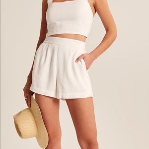 White Linen Blend Shorts - Abercrombie, Size Large *NWT*